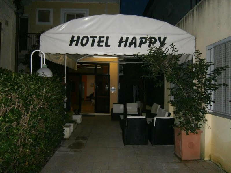 Hotel New Happy Rimini Dış mekan fotoğraf